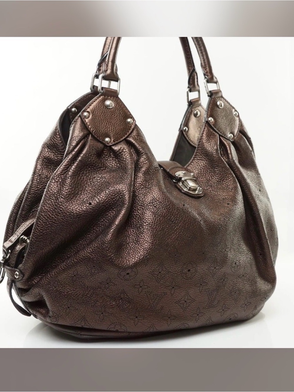 473. Louis Vuitton Metallic Mordore Monogram Mahina L shoulder bag